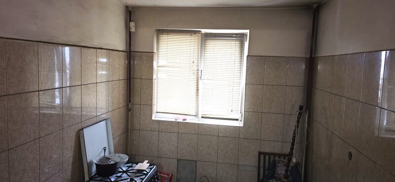 Basarabia De vanzare - Apartament Metrou Costin Georgian